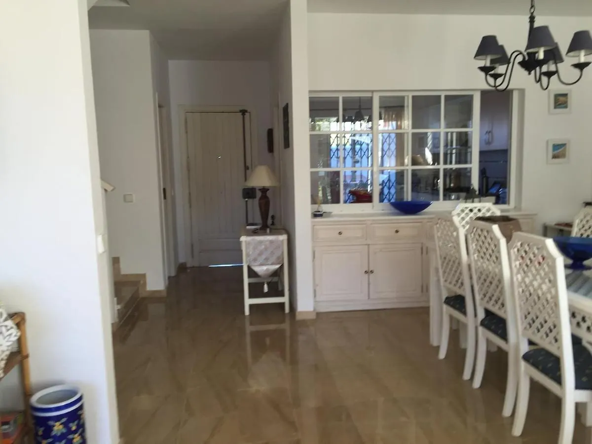 Traditional Town House With Large Pool Estepona Spanien